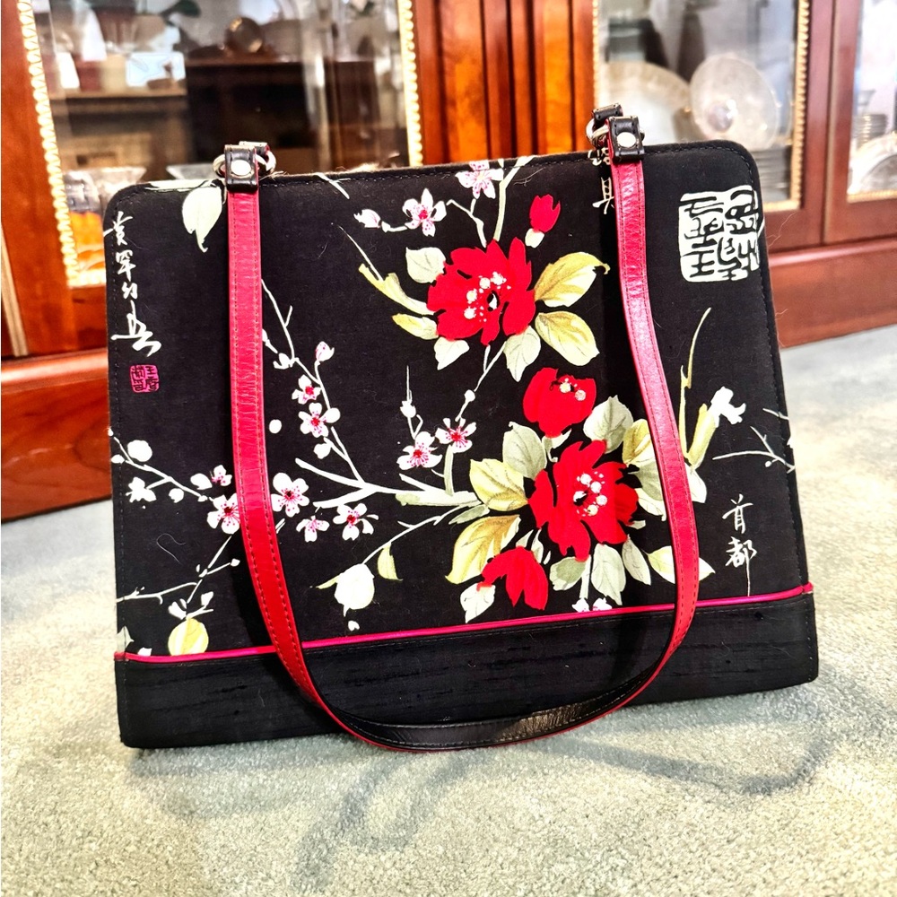 Rare Vintage Structured Floral Women's Bag
